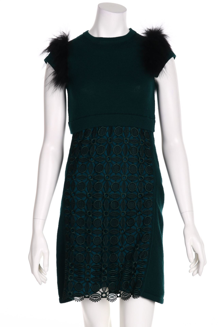 Ohne Label - Strickkleid aus Wolle mit Echt-Pelz-Besatz - D 34-36