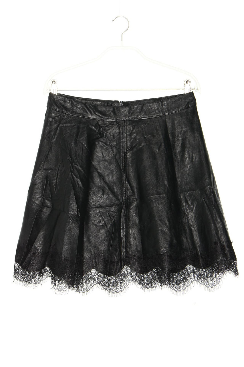 RINASCIMENTO - Faux Leather-Skirt with Lace - D 38