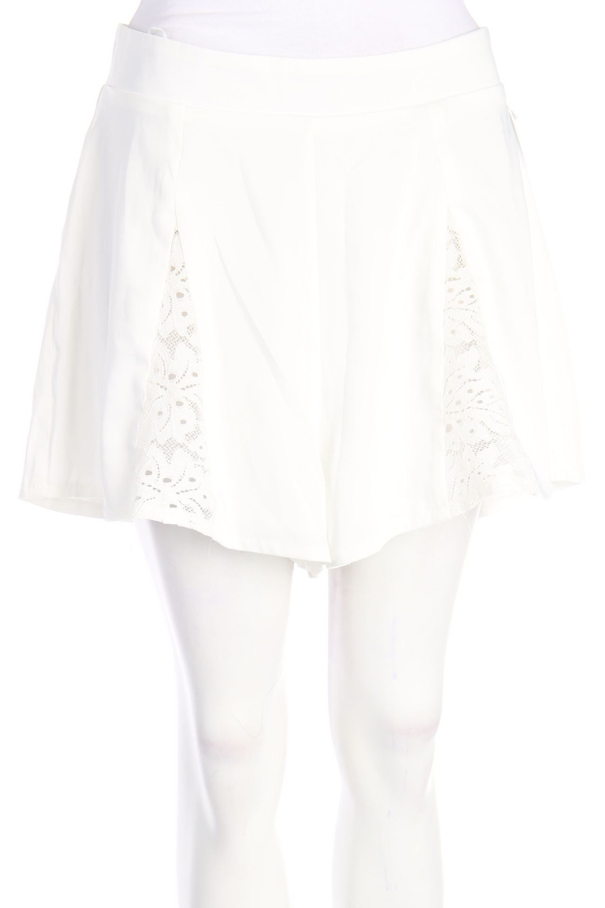 PEACE + LOVE - Shorts mit Spitzen-Einsatz - D 40