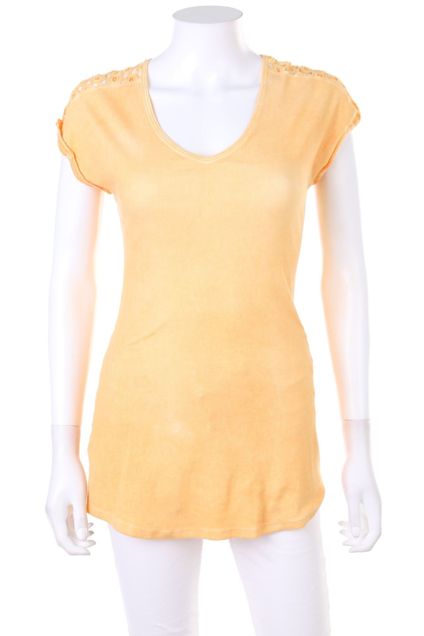 MARC CAIN SPORTS - Garment Dyed-Shortsleeve-Shirt with Lace - S