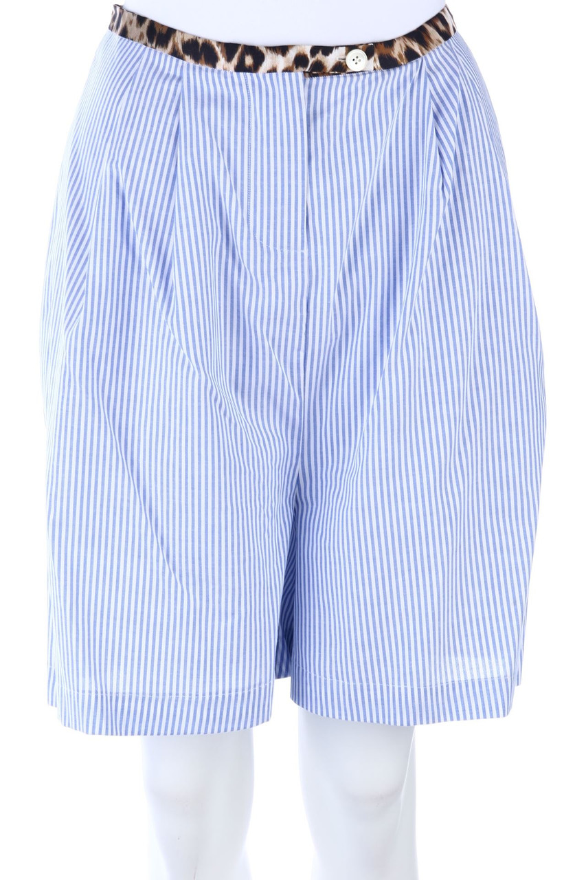 LA PRESTIC OUISTON - Stripe Shorts with Leo Print - D 42