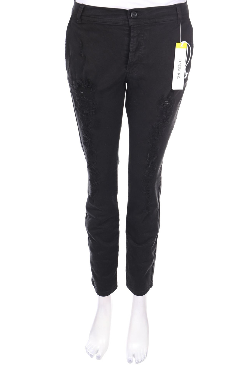 ICEBERG - Dirty Destroyed Straight Cut Jeans - D 40