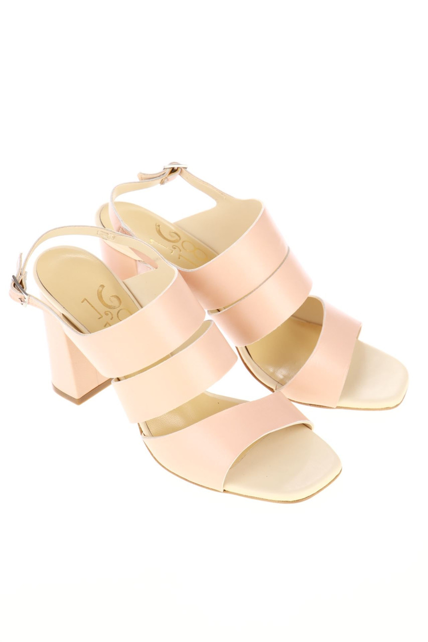 1,618 - Leder-Sandaletten